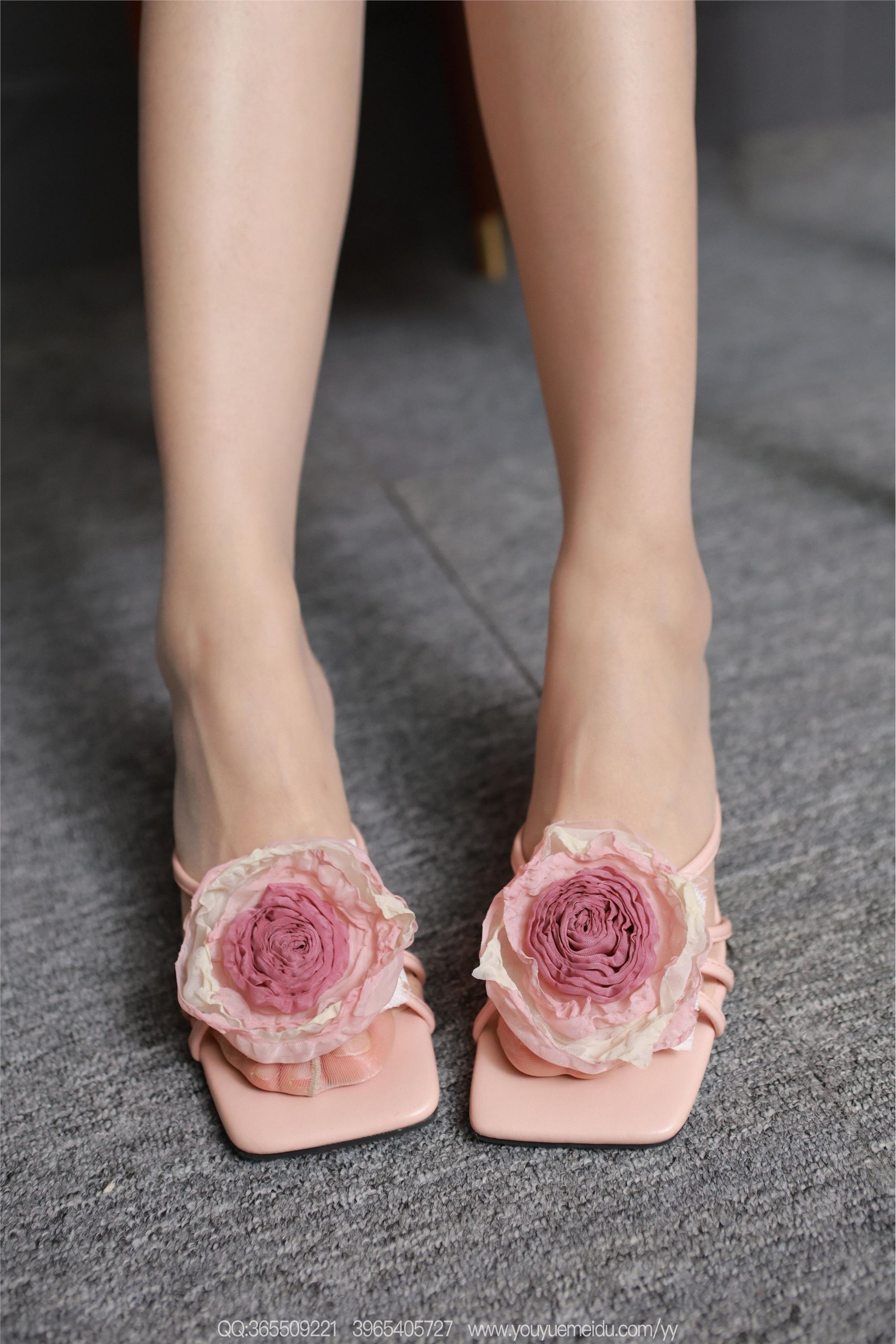 IESS异思趣向  2025.08.26 丝享家 2141 小婕《粉粉嫩嫩》